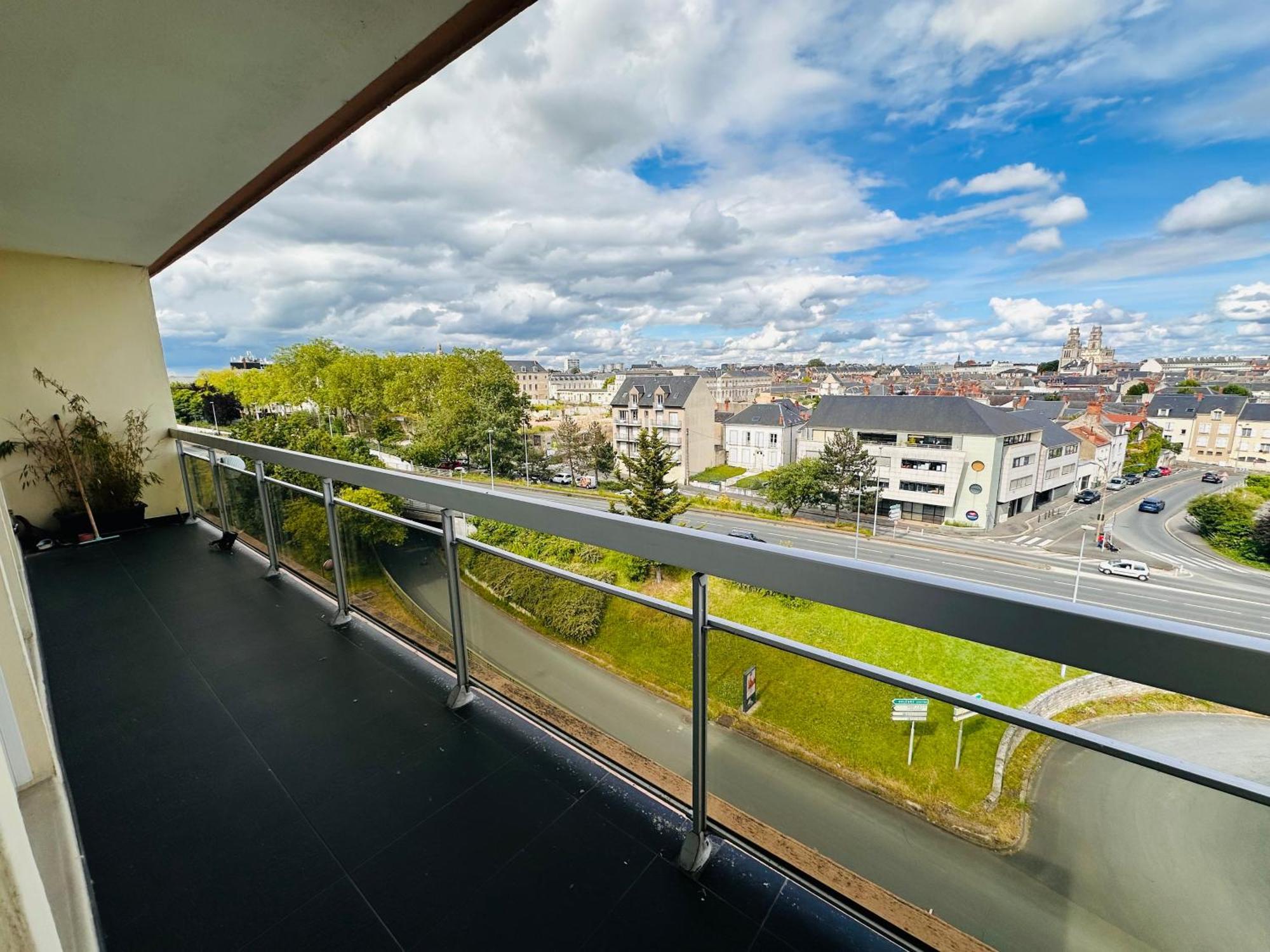 Apartment Proche Bord De Loire - 2 Avec Grand Balcon - Le Panoramique Orleanais